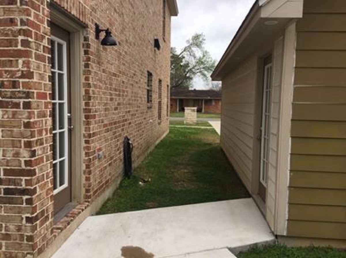 Property Details Kenny Royer Real Estate Agent.