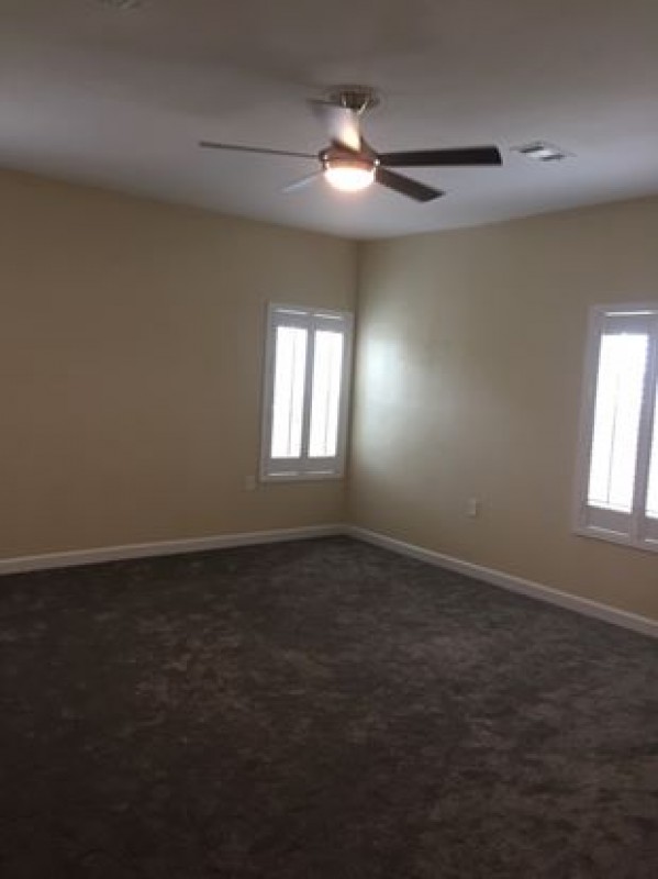 Property Details Kenny Royer Real Estate Agent.